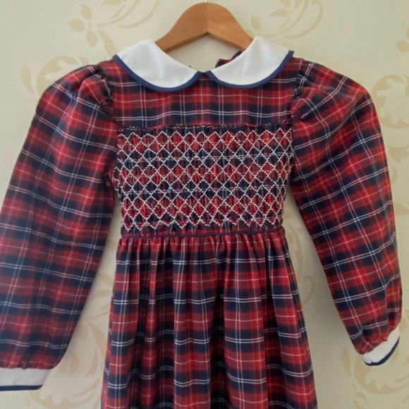 Polly Finders Smocked Dress Girls Size 6 - Picture 3 of 4